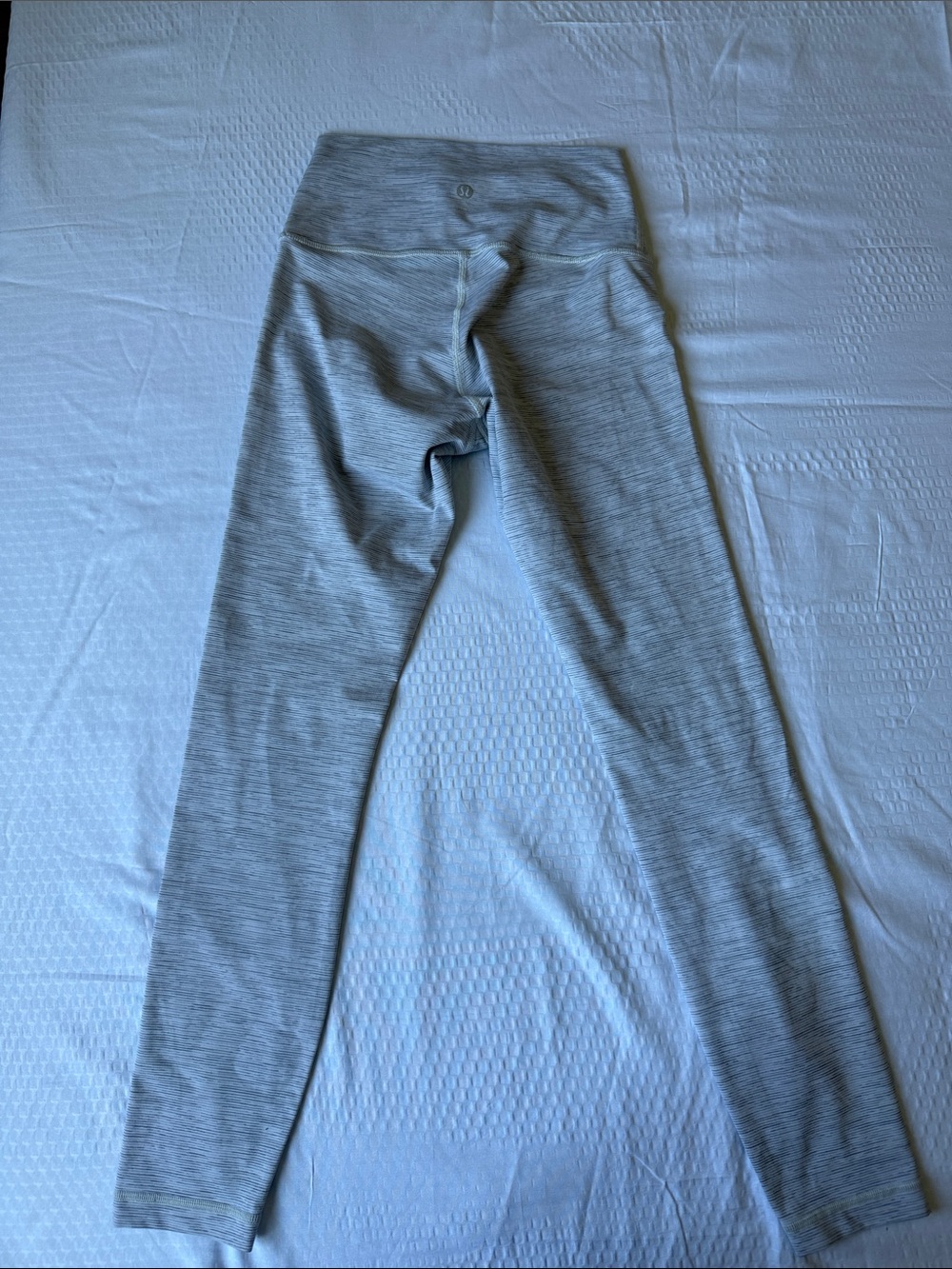 Lululemon Wunder Under Hi-Rise 7/8 Tight *25"
Wee Are From Space Ice Grey Alpine - Picture 4 of 11